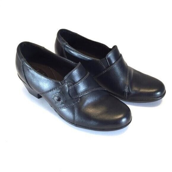 Clarks Womens Ingalls Geneva Black Leather Ankle Bootie Heeled Loafers size 7.5 - Picture 1 of 8